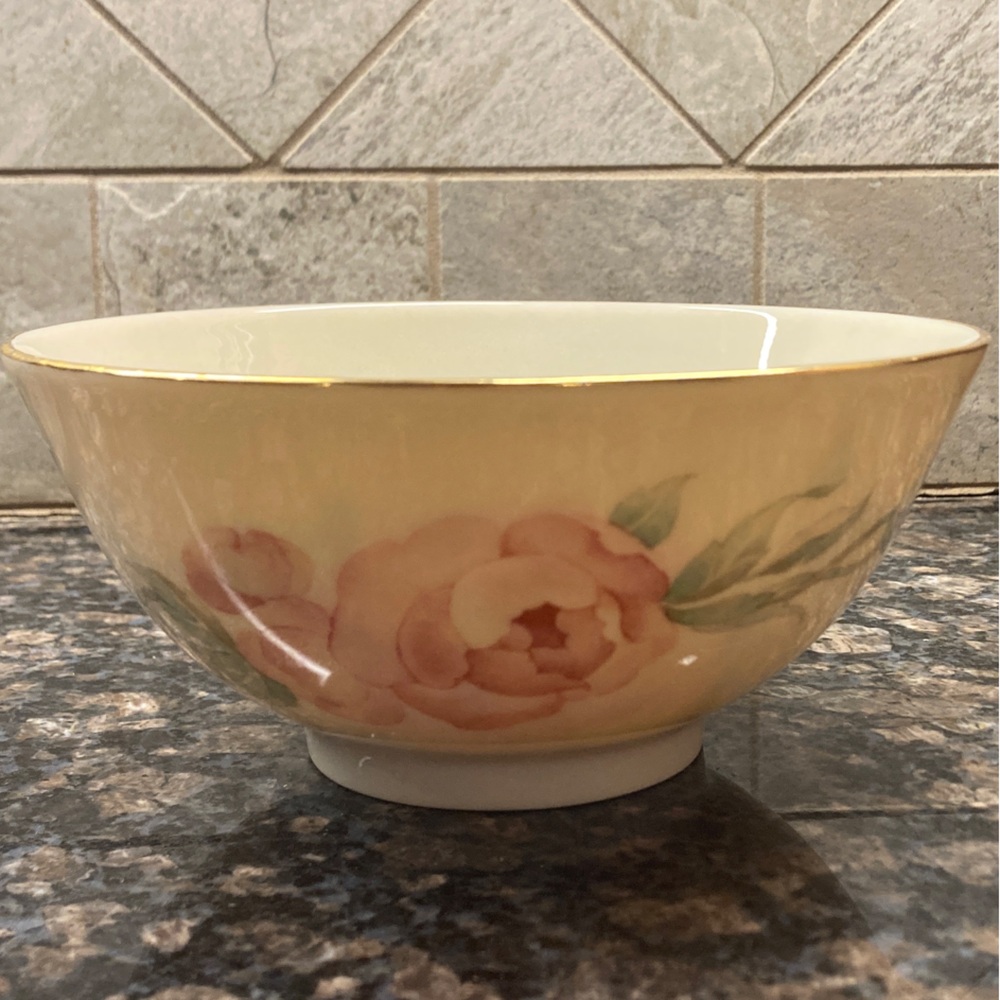 Lenlox Floral Ceramic Bowl with Gold Trim